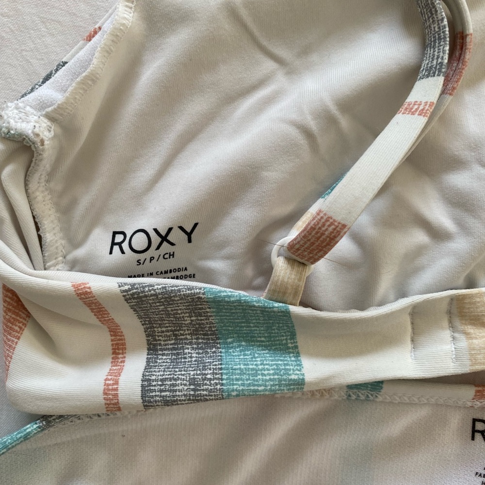 Roxy Two Piece - image 3